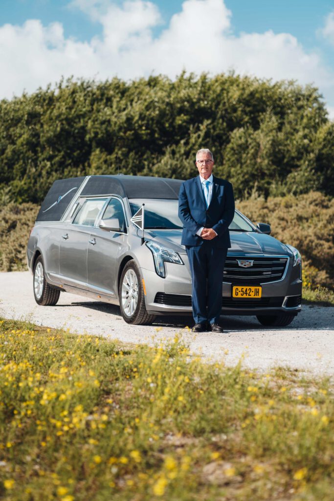lijkwagen uitvaart katwijk